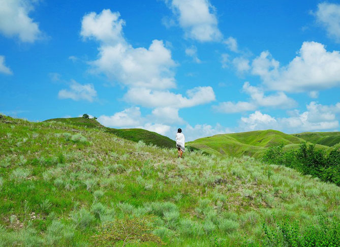 Pesona Wisata Alam Lembah dengan Panorama Hijau
